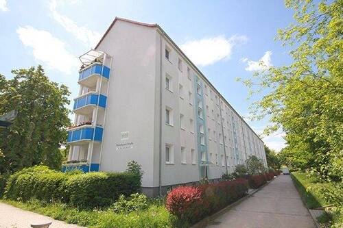 Ansicht vorn - 3 Zimmer Etagenwohnung in Halle (Saale)