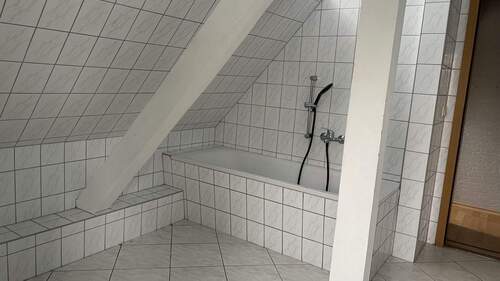 Badezimmer DG - 