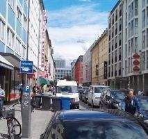 München/Landwehrstraße - Provisionsfreies, modernes BüroPraxis in zentraler Lage (3 Bürozimmer und Balkon) zu vermieten