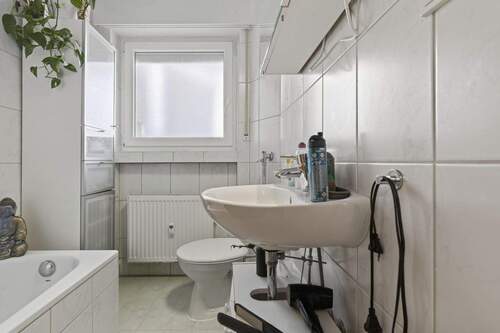 Erdgeschoss Bad - Mehrfamilienhaus, Wohnhaus mit 233,00 m² in Weingarten zum Kaufen