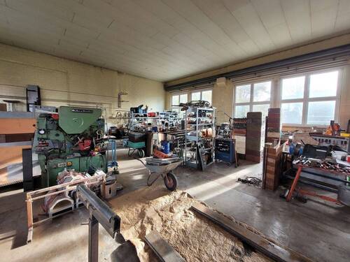 20251105_141732.jpg - Halle zum Kaufen in Niederaula