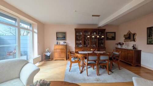 Wohnzimmer - 4 Zimmer Reihenmittelhaus in Bremen