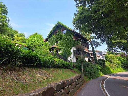 20250604_102818 - Zweifamilienhaus mit Potenzial - 350.000,00 EUR Kaufpreis, ca.  186,00 m² Wohnfläche