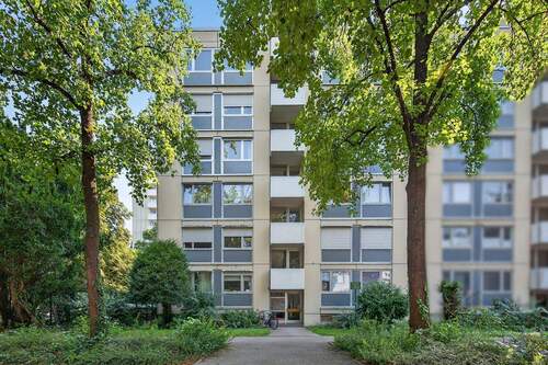 Außenbild - Renovierte 3-Zimmer-Wohnung in Durlach - sofort bezugsfrei