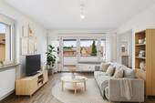 Wohnzimmer (gestaged) - Etagenwohnung mit 73,00 m² in Leonberg zum Kaufen