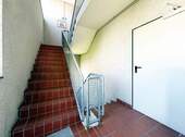 Treppenhaus - 4 Zimmer Büro zur Miete in Tuttlingen