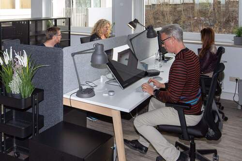 Private Desk - Coworking - Moderne Arbeitsplätze oder Büroraum in Holzkirchen - All-in-Miete