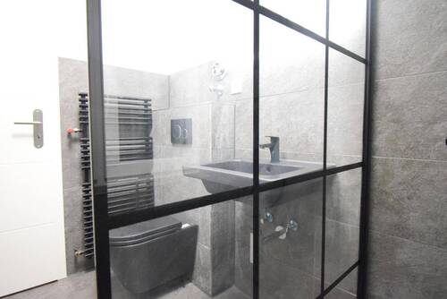 kernsaniertes Badezimmer - 