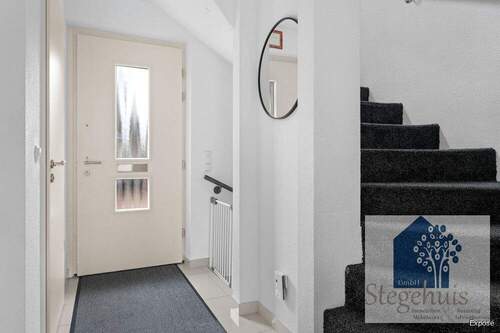 Diele/Flur - 7 Zimmer Einfamilienhaus zum Kaufen in Gronau (Westfalen)