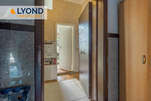 Bild 3 - 4 Zimmer Etagenwohnung in Duisburg