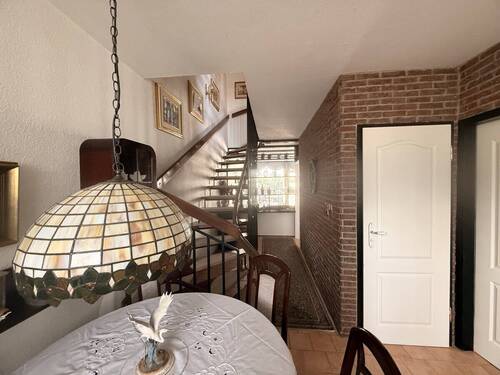 Diele mit Blick ins Wohnzimmer - 