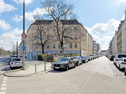 Hausansicht - 4 Zimmer Mehrfamilienhaus, Wohnhaus zum Kaufen in Berlin