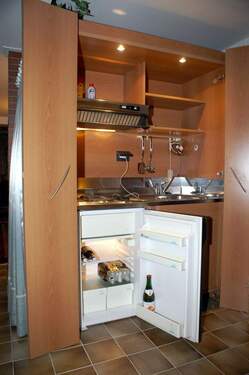 Gästezimmer Untergeschoss 20.JPG - 