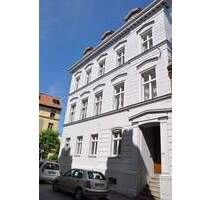 Moderne 4-Zimmerwohnung im 3.OG + DG, in der Stralsunder Altstadt