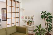 Wohnbereich - Staging - 2 Zimmer Etagenwohnung zur Miete in Frankfurt am Main