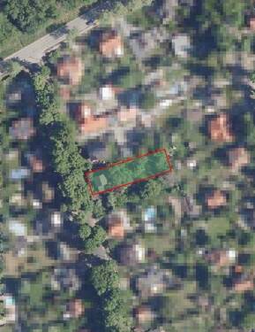 Luftbild - Kurzfristig bebaubar - Baugrundstück in zentraler Lage in Falkensee