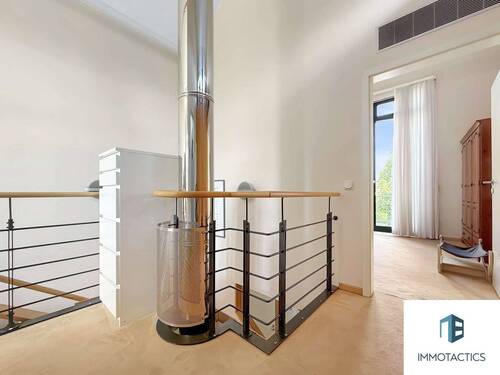 Flur Wohnhaus OG - 