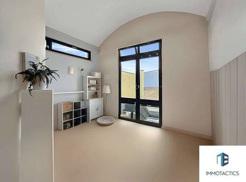 Büro/Galerie Wohnhaus OG - 