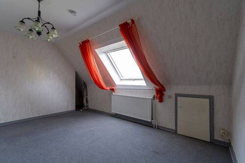 Obergeschoss - Das zweite Schlafzimmer 1.jpg - 