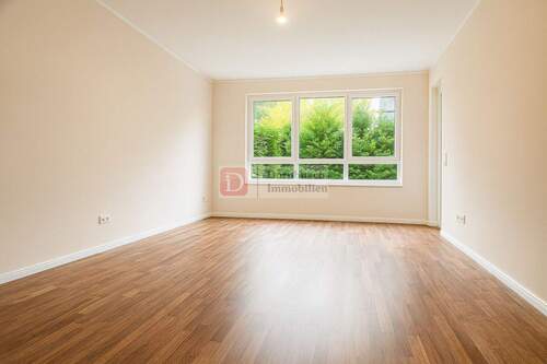 Wohn- und Essbereich - 3 Zimmer Terrassenwohnung in Frankfurt