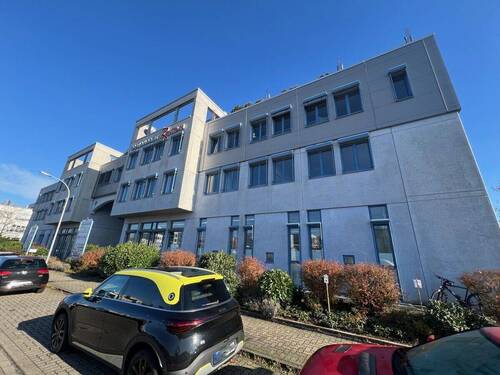 Neu&Nur bei Pell-Rich Immobilien - Objekt 980 - SORGENFREI ARBEITEN: Möblierte Büroräume in modernem Gemeinschaftsbüro in Karlsruhe-Neureut