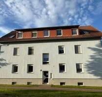 2 Raum Wohnung im Erdgeschoss - 446,00&nbsp;EUR Kaltmiete, ca.&nbsp; 68,90&nbsp;m&sup2;&nbsp;Wohnfl&auml;che in Gangloffsömmern (PLZ: 99634)
