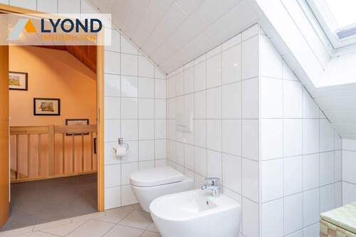 Badezimmer I OG - 