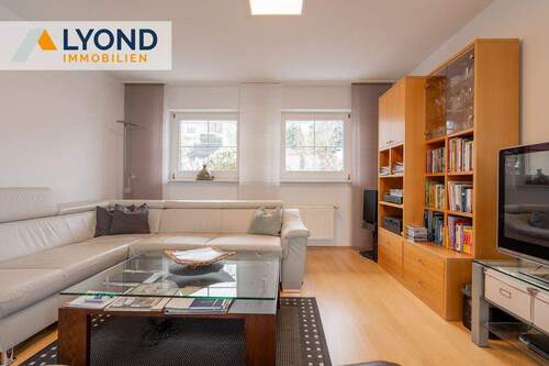 Wohnzimmer EG - Einfamilienhaus mit 174,00 m&sup2; in Herscheid zum Kaufen