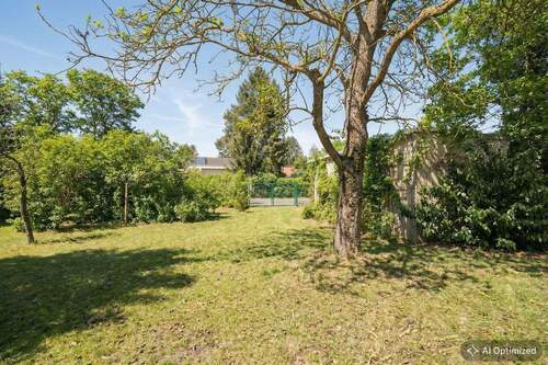 Blick Richtung Straße - Grundstück in Stahnsdorf