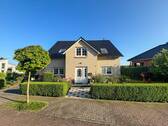 1 Titelbild - Repräsentatives Zweifamilienhaus mit Panoramablick in bester Lage von Bad Gandersheim