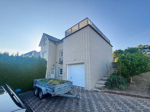 4 Garage II - Einfamilienhaus mit 227,00 m² in Bad Gandersheim zum Kaufen