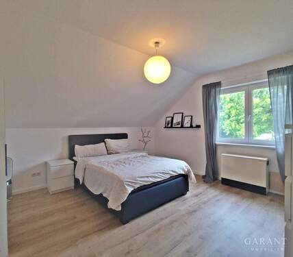 Schlafzimmer DG - 