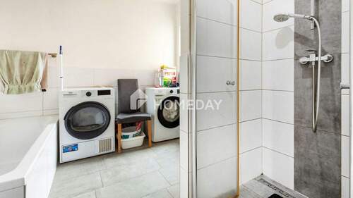 1. OG Badezimmer 1 - 