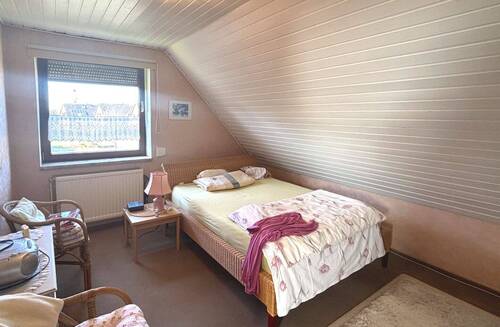Schlafzimmer im DG.jpg - 