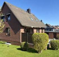 4½-Zi.-EFH mit großem Hobbyraum, Garage, Gartenhäuschen u. großzügigem Garten in Neustadt zu kaufen! - Neustadt in Holstein