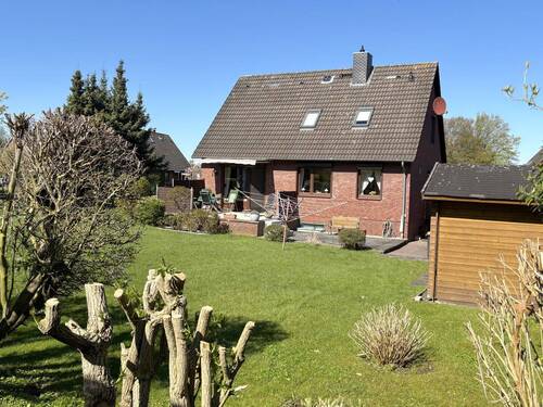 Gartenansicht.jpg - 4 Zimmer Einfamilienhaus zum Kaufen in Neustadt in Holstein