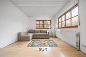 HELLES WOHNZIMMER - 