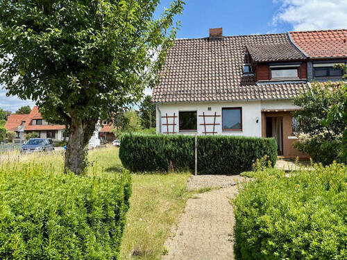 Ansicht von Außen - 4 Zimmer Reihenendhaus in Osterode