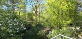 Blick vom Balkon in den Garten - 