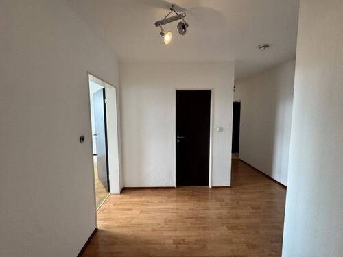 Wohnungseingangsbereich - 4 Zimmer Etagenwohnung in Kempten