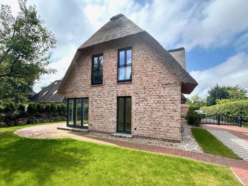 Außenansicht - 3 Zimmer Doppelhaushälfte zum Kaufen in Sankt Peter-Ording