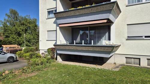 Balkon mit Pflanztrog - 