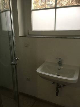 Dusche Raum 1 - 