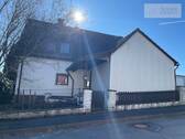 Außenansicht - Willkommen in Ihrem neuen Zuhause- EFH mit viel Potenzial