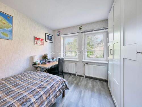 Zimmer 2 - 