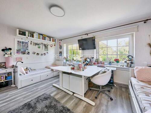 Zimmer 3 - 