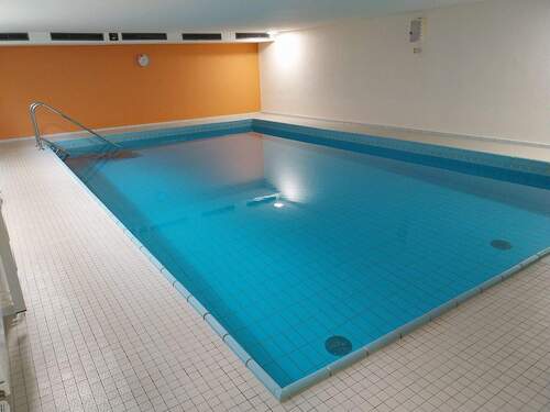 Schwimmbad - 