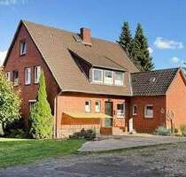 Solides Ein- bis Zweifamilienhaus im Ortskern von Oyle - Marklohe