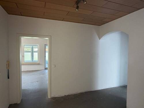 Flur - Einfamilienhaus mit 210,00 m&sup2; in Seesen zum Kaufen