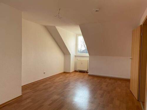 Beispiel_Wohnzimmer - Hamburger 31_DG - 3 Zimmer Etagenwohnung zur Miete in Nauen